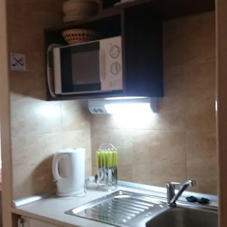 Lakos Apartmanház